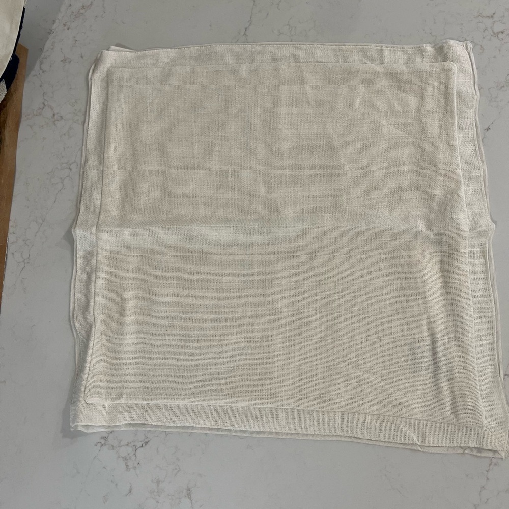 Pottery barn linen 20x20 pillowcase cover x2 (set of 2)